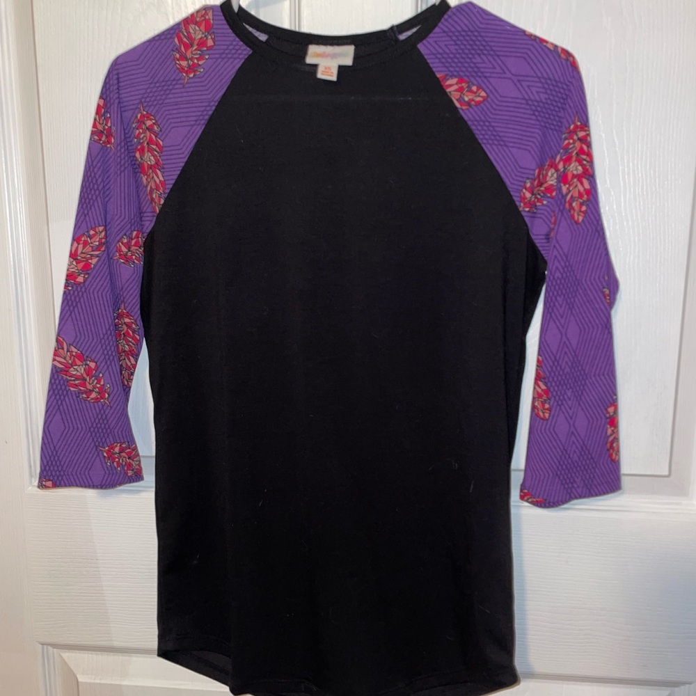 Lularoe Randy Shirt